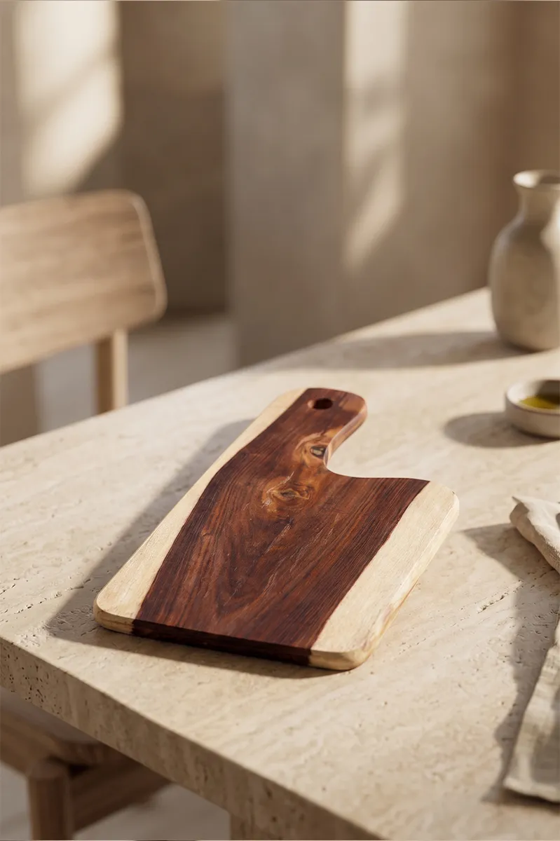 Meduim Cutting board with handle — alternate