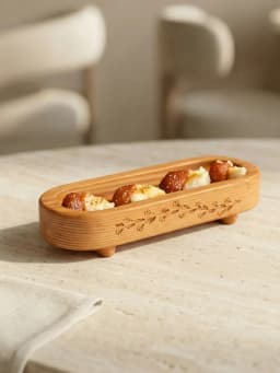 Oval Deep Plate with legs 0