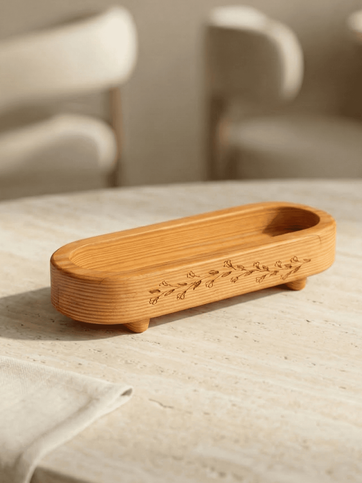 Oval Deep Plate with legs — alternate